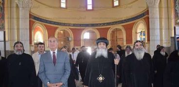 زيارة محافظ البحر الأحمر والوفد الصربي لدير الأنبا بولا