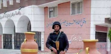 أهالي "ديرب نجم" يشيعون جثمان المجند "محمد السيد" شهيد الجيش بسيناء