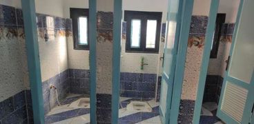 تعقيم حمامات مدارس كفر الشيخ
