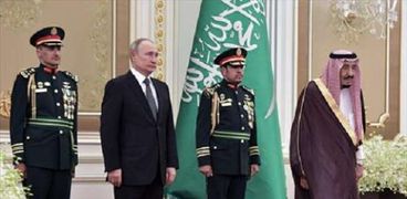 استقبال الرئيس الروسي بوتين في السعودية