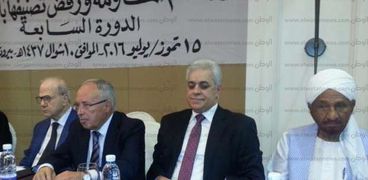 حمدين صباحى، المرشح الرئاسى السابق، خلال مشاركته بالمؤتمر العربى العام السابع لدعم المقاومة