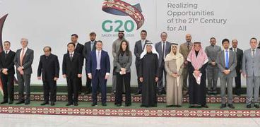 وزير الخارجية السعودى يلتقي سفراء ورؤساء وفود دول مجموعة العشرين