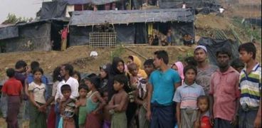 بنغلادش تبدأ بنقل اللاجئين الروهينغا الى مناطق آمنة قبل موسم الأمطار