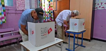 الاستفتاء على الدستور التونسى الجديد