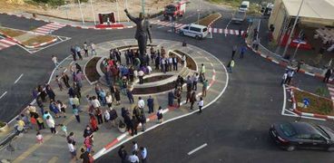 تمثال مانديلا في رام الله