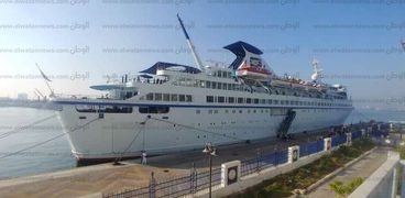 وصول 500 سائح قادمين من قبرص إلي ميناء الإسكندرية
