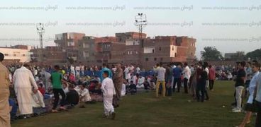 الآلاف يؤدون صلاة العيد بالساحات فى البحيرة