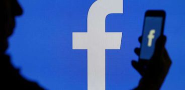 تخفي النشاط الإجرامي .. تحذير من ميزة جديدة في فيسبوك