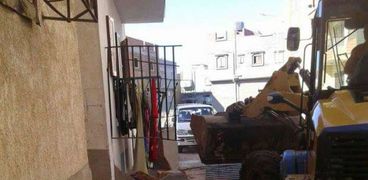 حملة انضباطية مكبرة لإزالة الإشغالات بمدينة عزبة البرج  