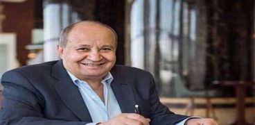 تكريم وحيد حامد في 2 ديسمبر ورحيله في 2 يناير