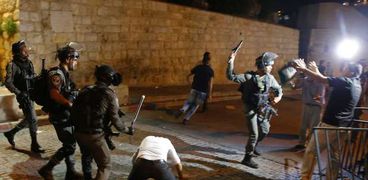 إصابة نحو 205 فلسطينيين..الاحتلال الإسرائيلي يقمع الأقصى و«الشيخ جراح»
