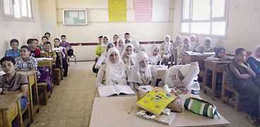 طلاب مدرسة «المنشية المستجدة» بكفر الشيخ