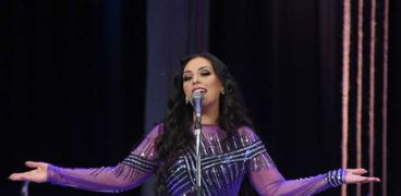 مروة ناجي تتالق في اغاني وردة الجزائرية