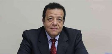 الدكتور عاطف عبداللطيف ،عضو جمعية مستثمرو السياحة بجنوب سيناء