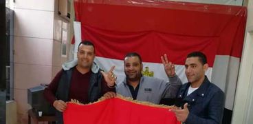 شباب مصر ببيروت يشاركون في الاستفتاء على التعديلات الدستورية