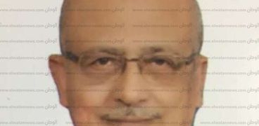 الدكتور حسين الصباغ