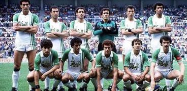 منتخب الجزائر 86