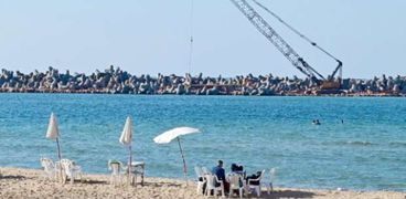 الدولة وضعت خطة لحماية شواطئ المدن الساحلية خاصة الإسكندرية