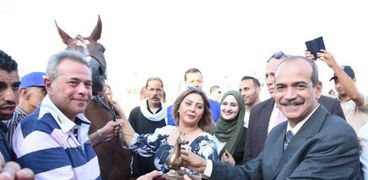 بالصور| "مهرة" توفيق عكاشة تفوز في مسابقة مهرجان الخيول بالشرقية