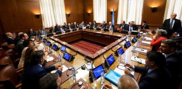 سوريا: رفض وفد تركيا مناقشة جدول الأعمال عطل لجنة مناقشة الدستور