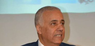 رئيس جامعة الإسكندرية خلال افتتاح أسبوع المعرفة