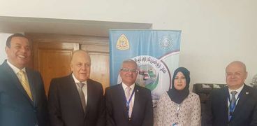 رئيس جامعة المنيا يحضر ملتقي تدريب طلاب الجامعات العربيه