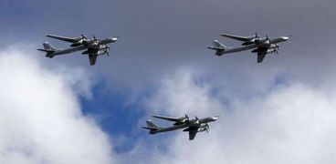 طائرات الجيش تحلق في سماء الإسماعيلية احتفالا بذكرى انتصارات أكتوبر. صورة أرشيفية