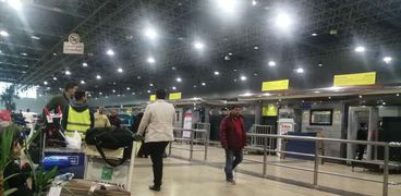 الطيار«محجوب» يتفقد مطار أسوان الدولي ويجتمع بالعاملين