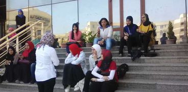 مشادات بين طلاب الثانوية العامة والموظفين أثناء اختبار القدرات بجامعة كفر الشيخ