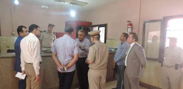 بالصور| «شلبي» يتفقد مركز شرطة إطسا في الفيوم
