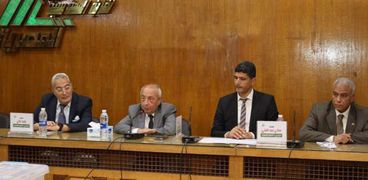 طارق النبراوي أثناء انتخابات شعبة الهندسة المدنية