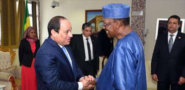 الرئيس «السيسى» أثناء وصوله إلى أديس أبابا للمشاركة فى قمة «الأمن والسلم الأفريقى»