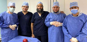 فريق جراحة في جامعة المنوفية