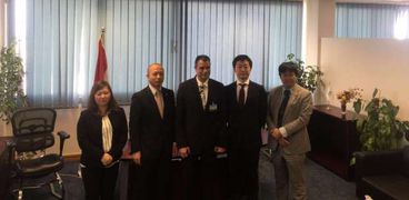 سفير اليابان ووفد الجايكا في جولة بمطار برج العرب