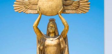 تمثال مصر أم الدنيا- بورسعيد