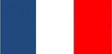 فرنسا تسجل أقل ارتفاع يومي في إصابات كورونا منذ فرض الإغلاق