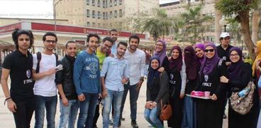 طلاب صيدلة القاهرة