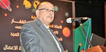 الدكتور عصام خميس نائب وزير التعليم العالي للبحث العلمي