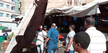 حملة إزالة الإشغالات بشوارع مرسى مطروح