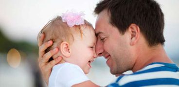 اهمية  دور الاب في التربية