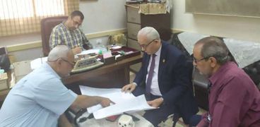 رضا حجازى يتفقد لجنة النظام والمراقبة بقطاع القاهرة "ج"