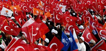 انطلاق الانتخابات العامة في تركيا