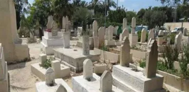 حكم زيارة المقابر في العيد- أرشيفية