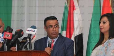 الإعلامي الإماراتي يعقوب السعدي، رئيس قنوات أبو ظبي