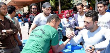 رئيس جامعة سوهاج يفتتح فعاليات المهرجان الرياضي للجامعات المصرية