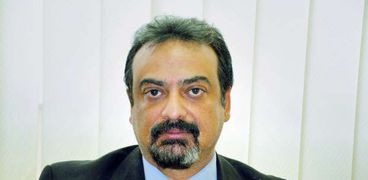 د. حسام عبدالغفار