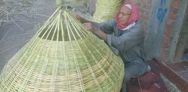 مهنة صناعة البوص في قرية كمشيش