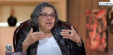 الدكتورة كريمة الحفناوي، الناشطة السياسية وعضو المجلس القومى لحقوق الإنسان