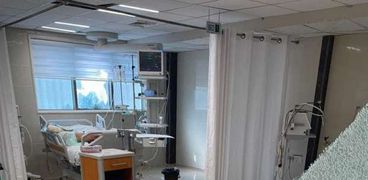 آثار القصف الإسرائيلي على مستشفى القدس