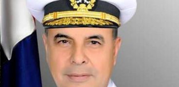 الفريق أحمد خالد حسن، قائد القوات البحرية